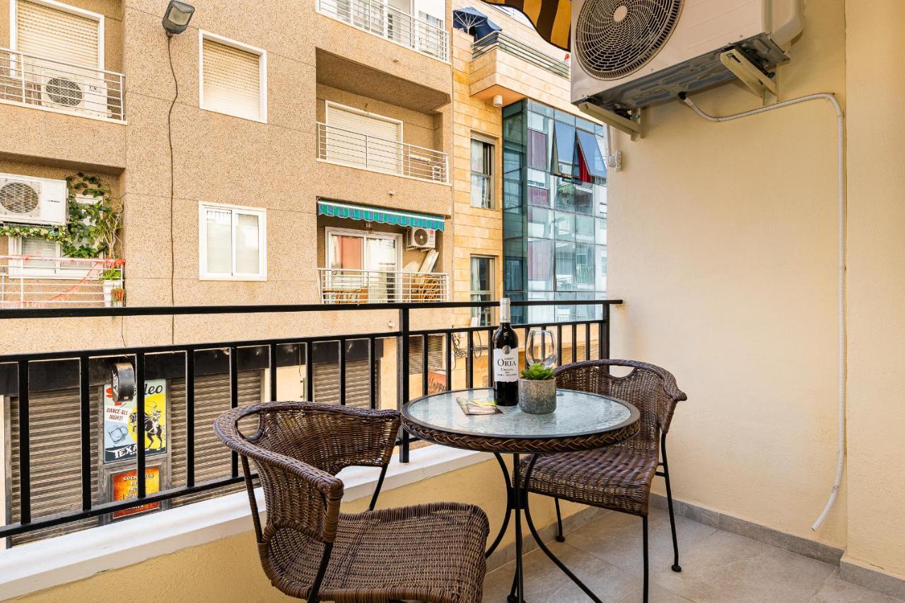 Apolo Beach Front - Sea View Luxury Apartment Torrevieja Exterior foto